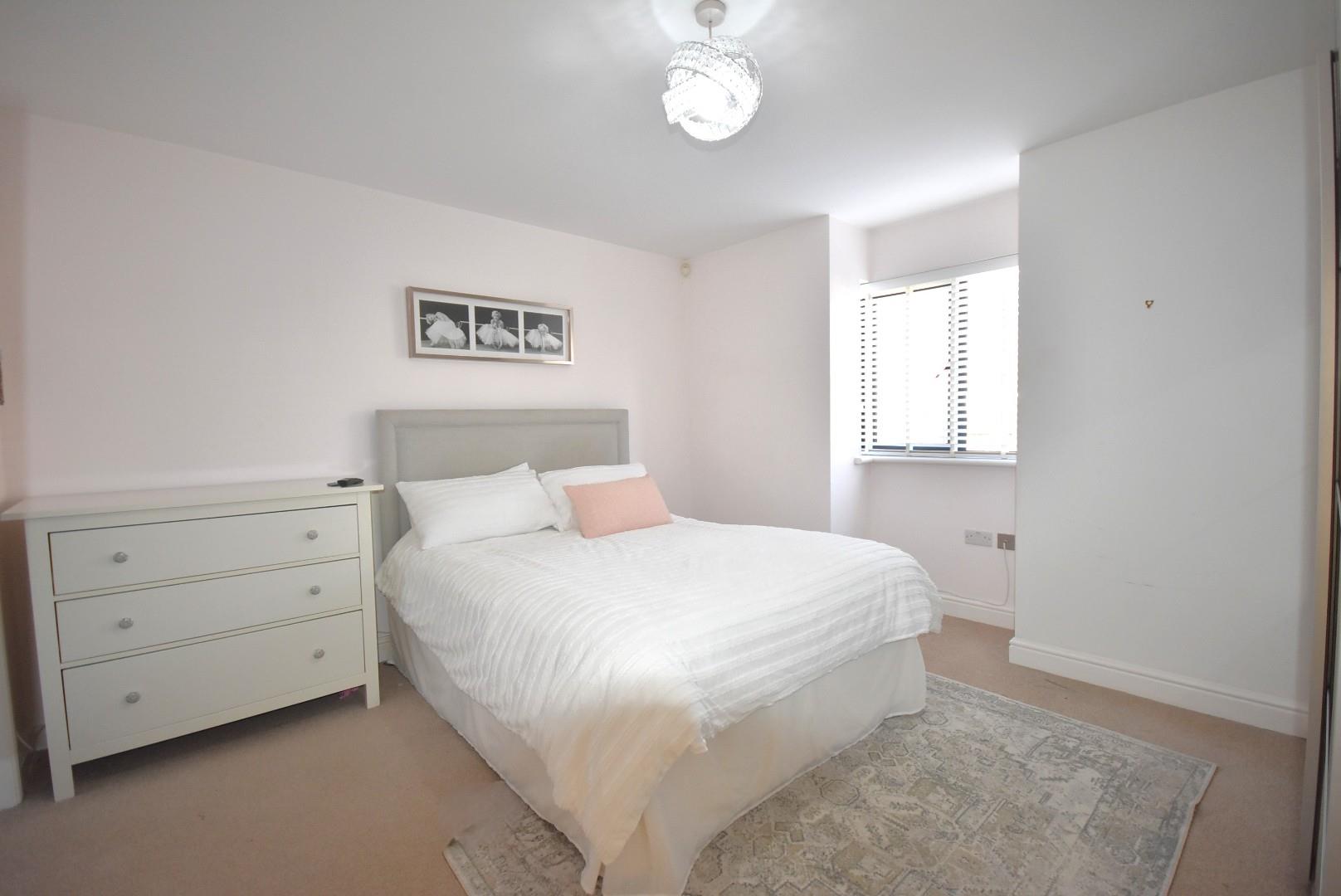 4 Romilly Views, Highfield Close Barry CF62 6NP